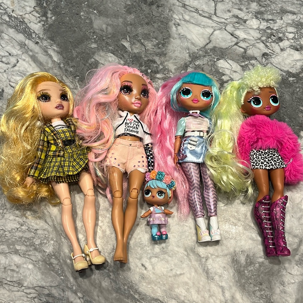 Rainbow high and lol doll bundle